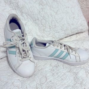 Adidas size 7.5